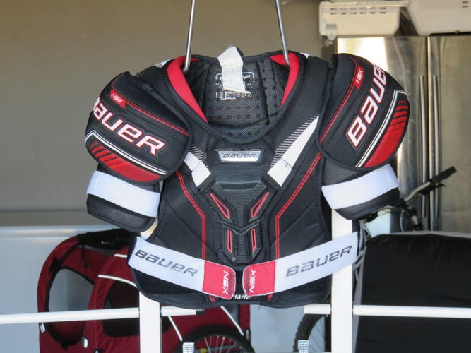 Senior Used Medium Bauer NSX Shoulder Pads