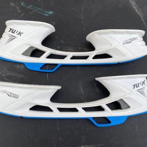New! Bauer TUUK LightSpeed Edge size 296 Skate Holder Set 3146