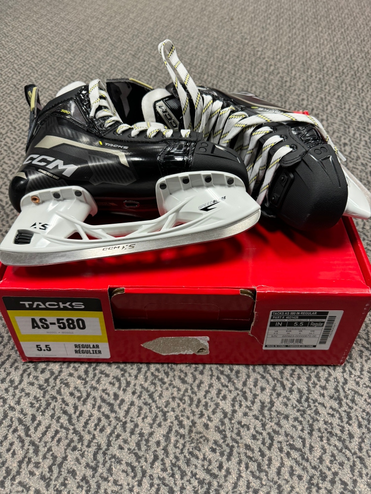 CCM Tacks AS-580 size 5.5 regular width skates