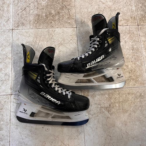 Senior Bauer Extra Wide Width   8 Vapor Hyperlite 2 Hockey Skates