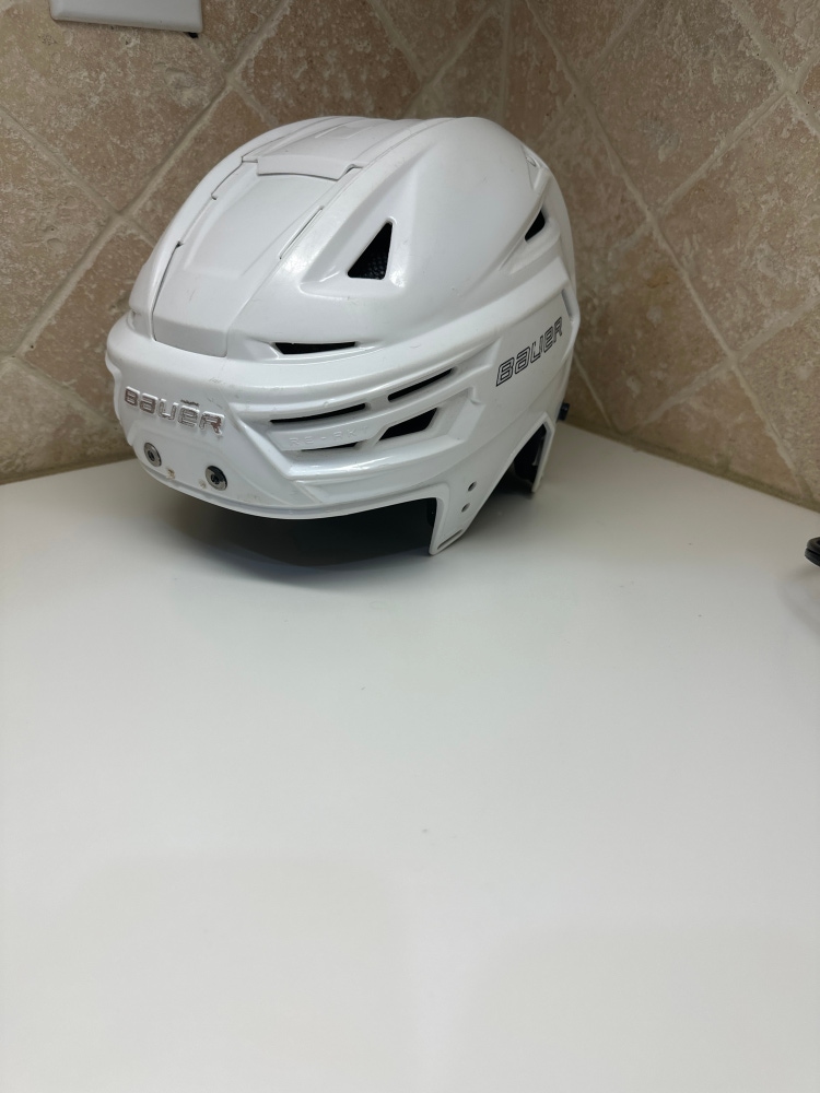 Used Large Bauer  Re-Akt Helmet