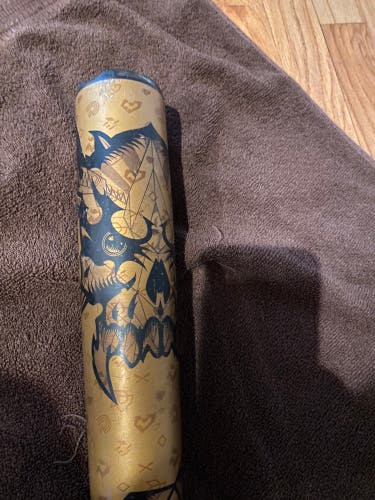 BBCOR Certified Alloy (-3) 28 oz 31" Voodoo One Gold Bat