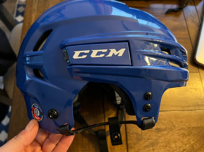 Used Large CCM Tacks 910 Helmet