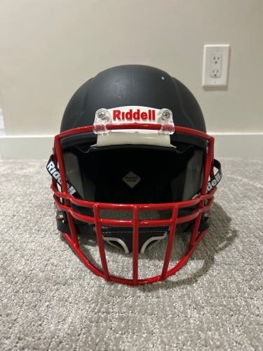 Used Medium Riddell Victor Helmet