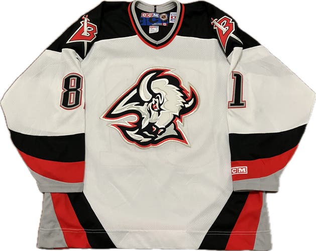 Buffalo Sabres Miroslav Satan CCM NHL Hockey Jersey Size XL