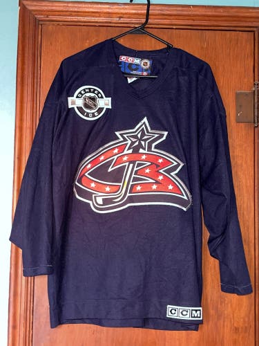 CCM NHL Center Ice Columbus Blue Jackets Practice Jersey Mens Size Medium Used