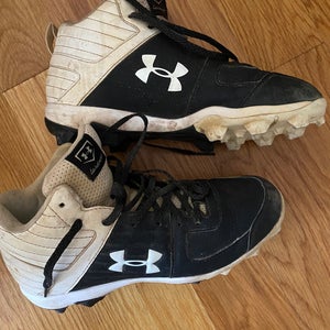 under armour boys baseball cleats size 5