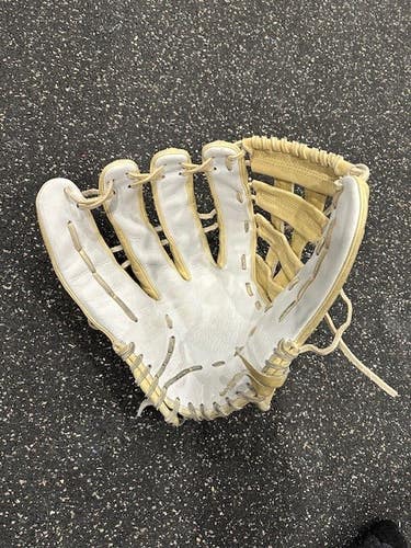 Used 2023 Left Hand Throw Softball Glove 15''
