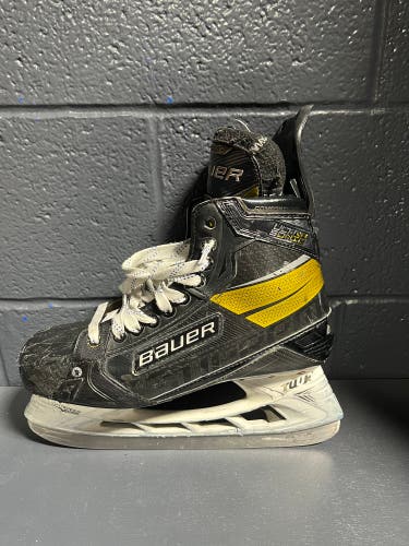 Senior Bauer 9 Supreme UltraSonic Hockey Skates