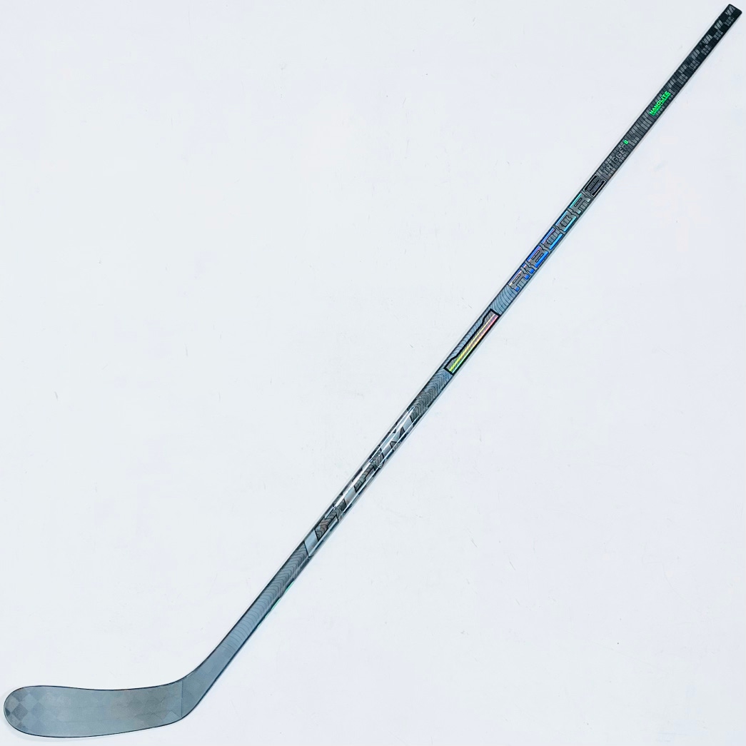New CCM Ribcore Trigger 6 Pro Hockey Stick-RH-80 Flex-P28-Grip