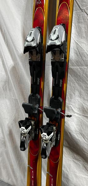 burton 53 special snowboard Women's Burton Yeasayer Camber Snowboard | Burton.com Winter 2026