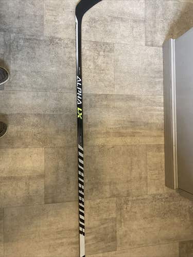 New Senior Warrior Right Handed Alpha LXT Hockey Stick W28 Pro Stock