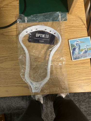 New Attack & Midfield Unstrung Optik 3.0 Head