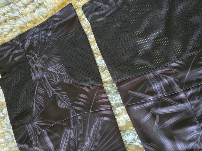 Black Out New Socks Pro Stock