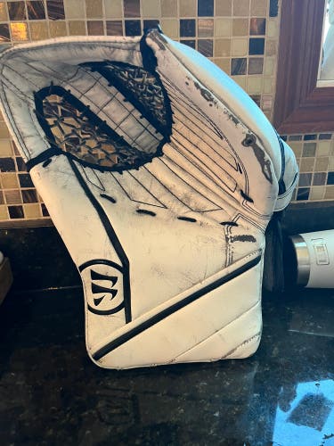 Warrior R/GT glove