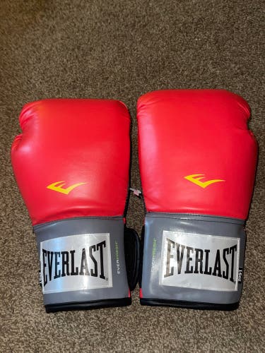 Everlast Boxing Gloves 16oz. Size Brand New Never Used Fitness Training EF Gym