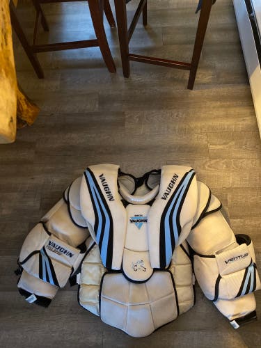 Used XL Vaughn Pro Stock Ventus SLR Goalie Chest Protector