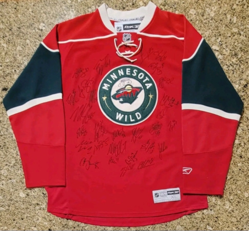 Authentic Minnesota Wild Team Autographed Hockey Jersey Boogaard, Burns, Etc.