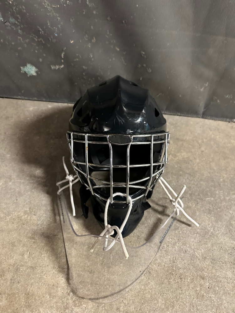 Used Itech  1200 Goalie Mask