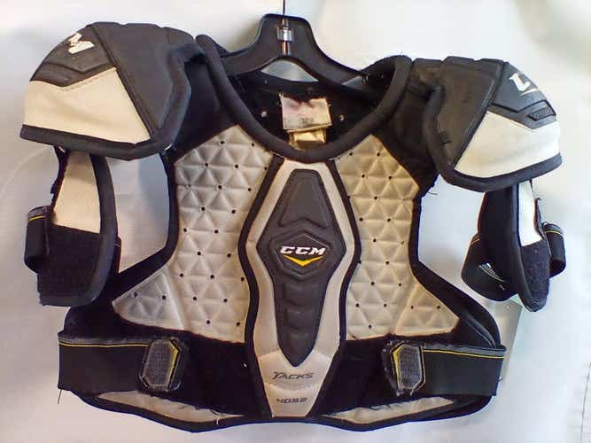Used Ccm Md Ice Hockey Shoulder Pads