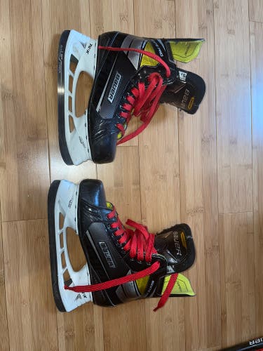 Bauer Ignite Pro Hockey Skates