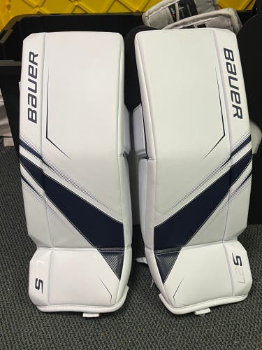 New XS (32”) Bauer S27 Goalie Leg Pads