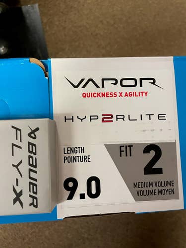 New Senior Bauer Vapor Hyperlite 2 Hockey Skates 9