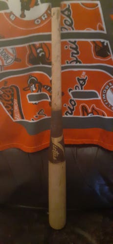 Used BBCOR Certified 2022 Victus Maple V-Cut Bat (-3) 30.5 oz 33.5"