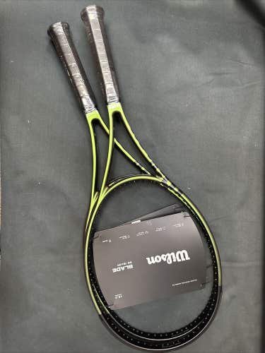 Wilson v.8 Blade 98 - Grip Size 4 1/2 String Pattern 18x20 (Pair Of Racquets)