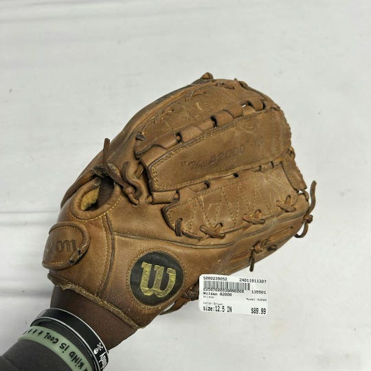 Used Wilson A2000 12 1 2" Fielders Gloves