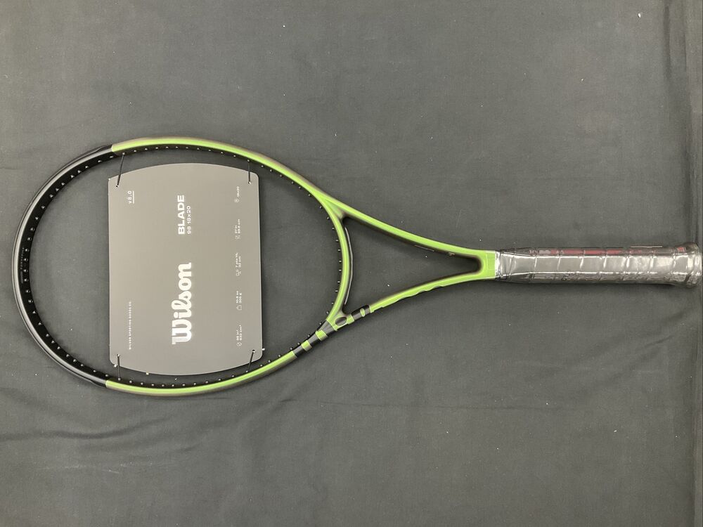 Wilson Blade 98 18/20 V8.0 4 3/8 NEW | SidelineSwap