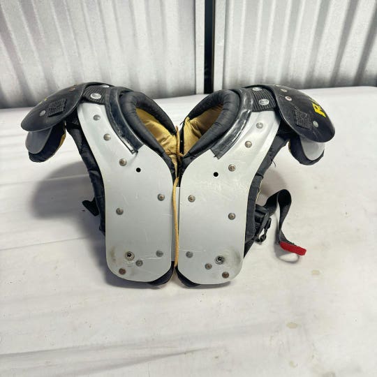Used Riddell Youth Pads Xs Football Shoulder Pads