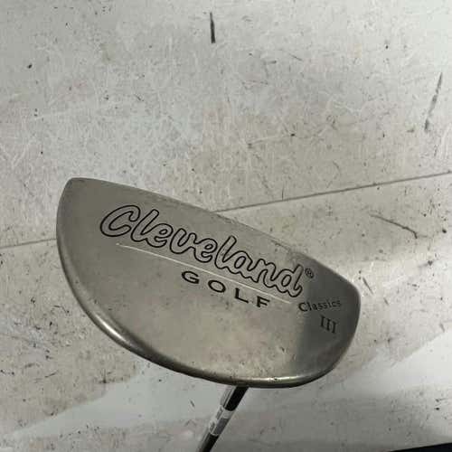 Used Cleveland Golf Classic Iii Mallet Putters