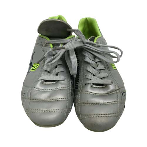 Used Dream Pairs Junior 1 Cleat Soccer Outdoor Cleats