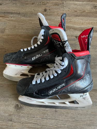 Senior Bauer Vapor 3X Pro Hockey Skates Size 8 Fit 2