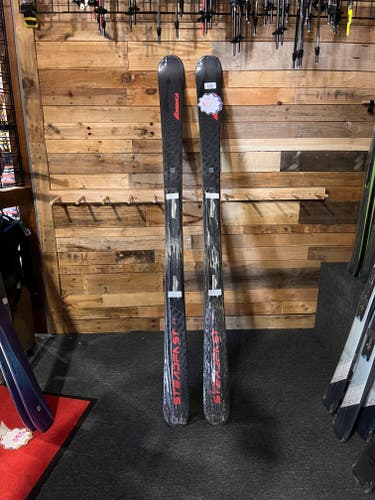 Nordica Steadfast 85 DC