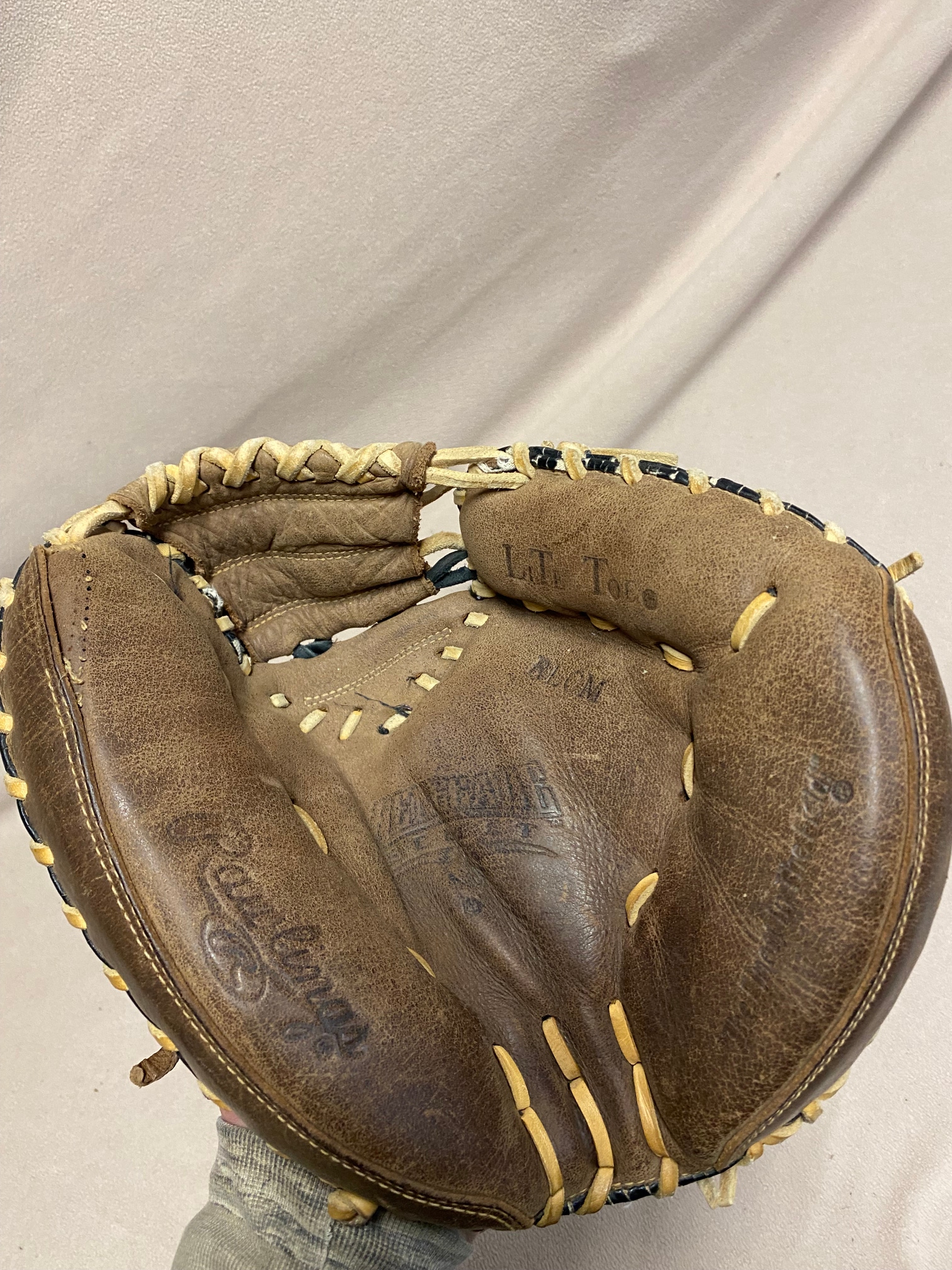 Used Right Hand Throw Rawlings Catcher's RLCM Renegade Lite Toe fastback Baseball Glove