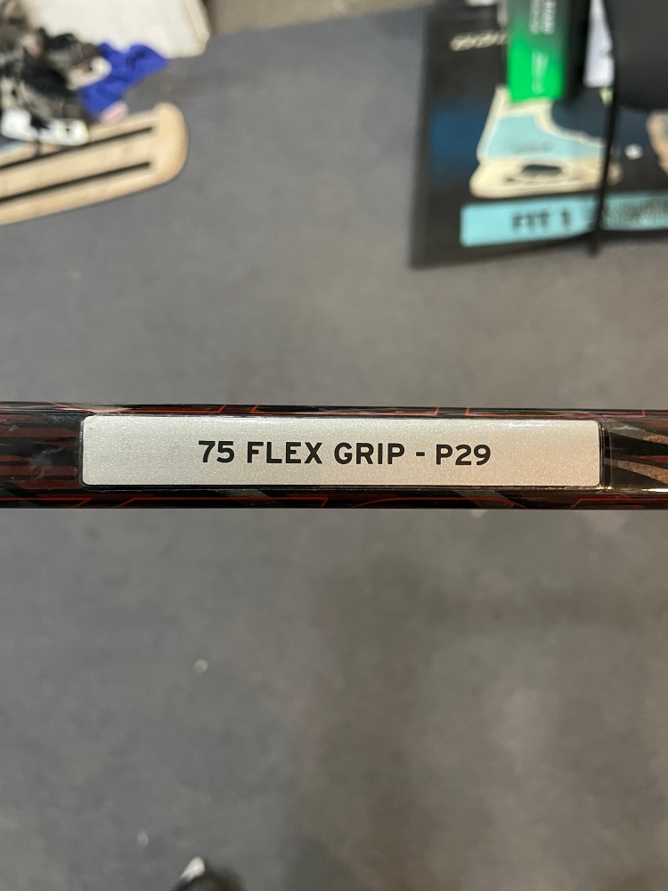 New Senior Left Hand P29 JetSpeed FT5 Hockey Stick Uncut 65.5"