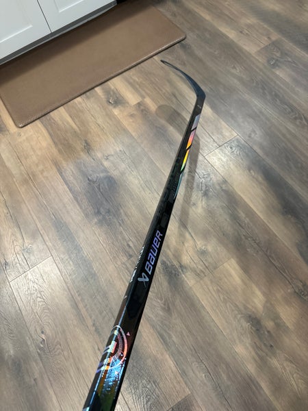 (Brand New) Senior RH 77 Flex Proto-R Hockey Stick