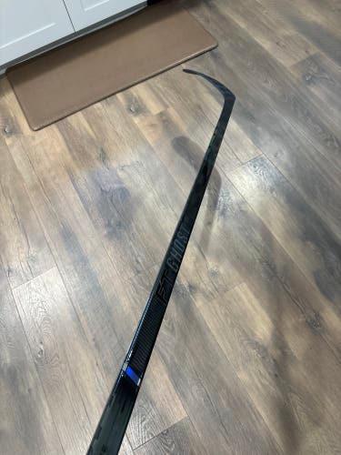 (Brand New) Senior RH FT Ghost Hockey Stick