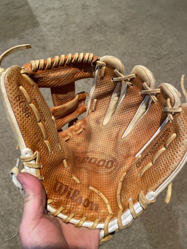 Infield 11.5" A2000 Baseball Glove
