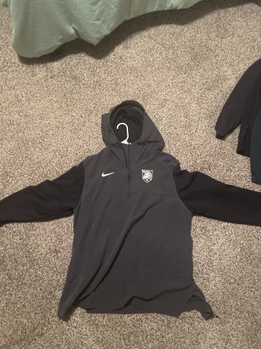 Nike Army Men’s Lacrosse 1/2 Zip. Size XXL