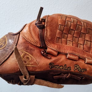 Louisville Slugger Omaha Pro 12" Baseball Glove (Great Condition)