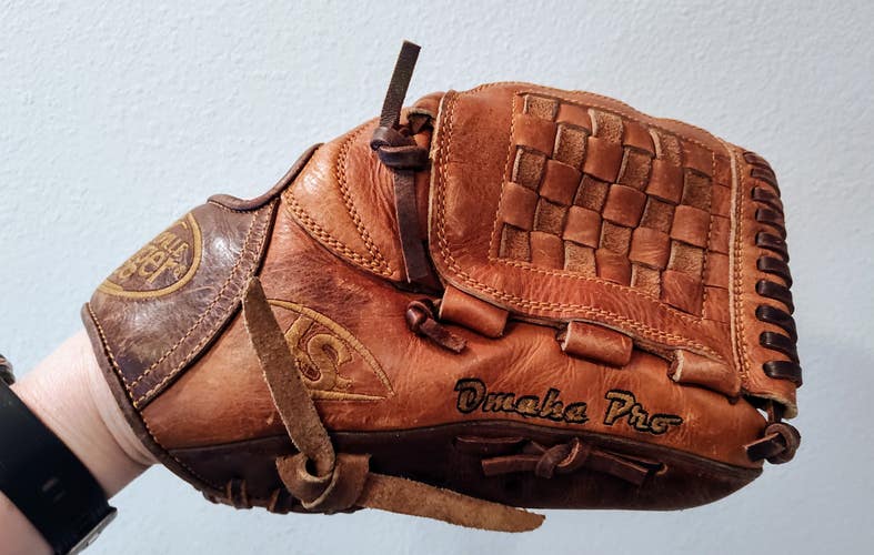 Louisville Slugger Omaha Pro 12" Baseball Glove (Great Condition)