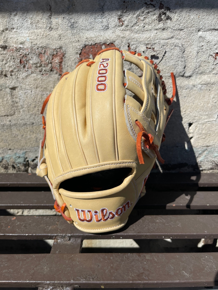 Wilson A2000 11.50” Infield Baseball Glove