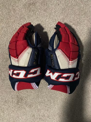 Used CCM 14" Super Tacks Gloves
