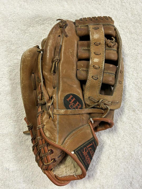 Used Louisville Slugger Thief Ii Lsg22 13" Fielders Gloves
