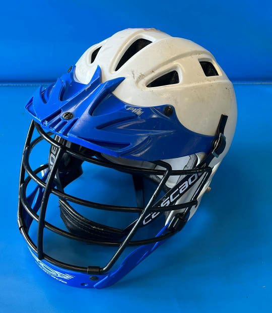 Used Cascade Cpvs Adjustable Lacrosse Helmet
