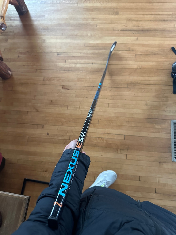 New Left Hand P28 Nexus E5 Pro Hockey Stick