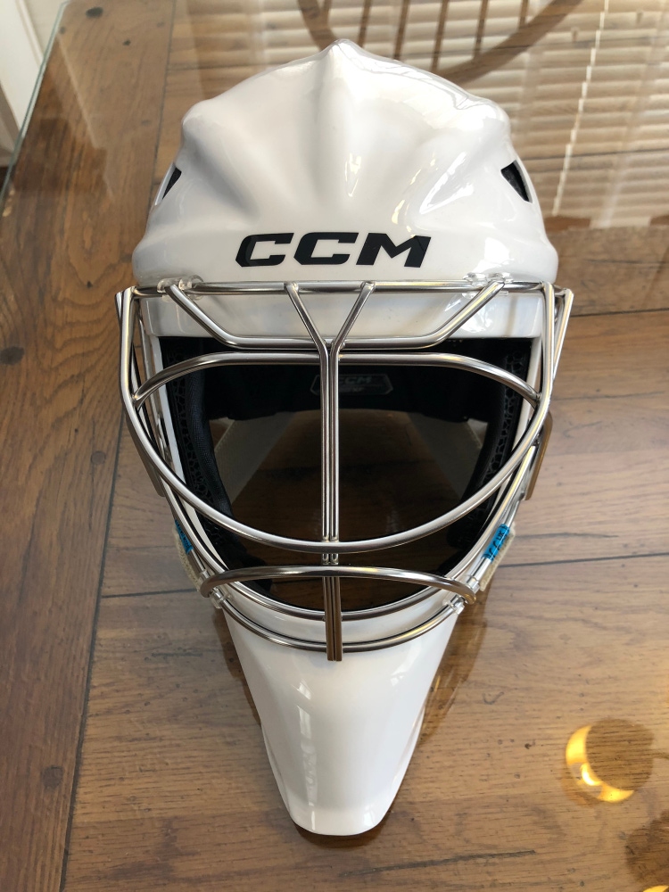 CCM Axis XF Pro Goalie Mask(MEDIUM)
